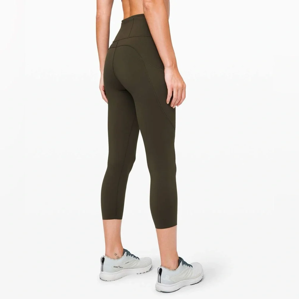 Lululemon Fast and Free High-Rise Crop II 23